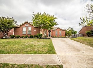 6609 Driftwood Ln, Rowlett, TX 75089