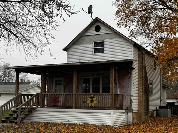 743 N Jackson St, Bushnell, IL 61422