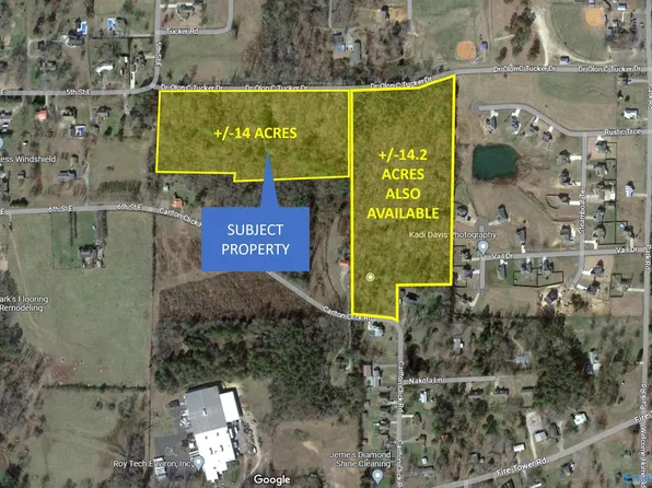 1 5th St E, Grant, AL 35747