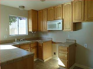 4th image of 166 Harbor Oaks Cir