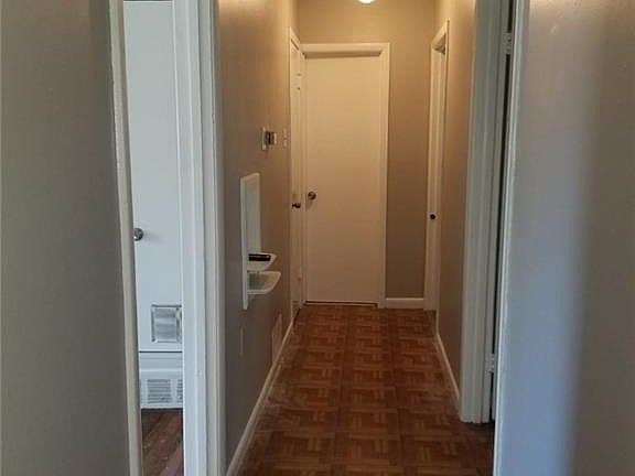 4th image of 1402 Rosemont St