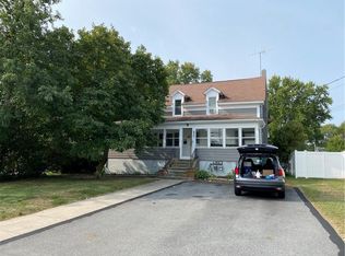 975 W Shore Rd #1, Warwick, RI 02889