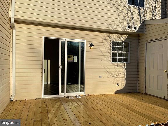 4th image of 45277 Keyport Ct #1