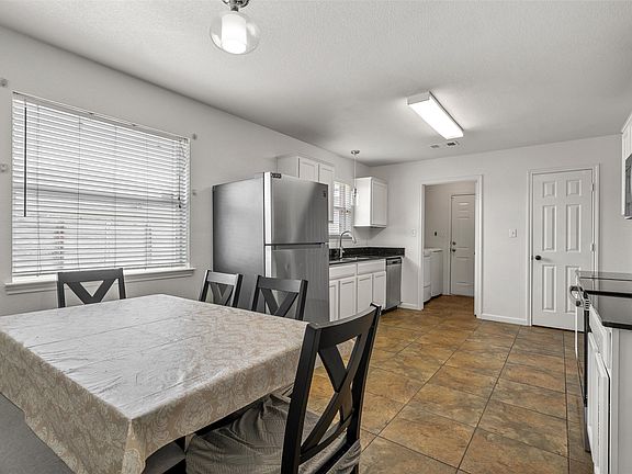 5th image of 4209 Rance Ln