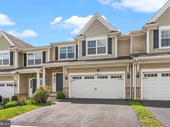 22 Addison Ln, Collegeville, PA 19426