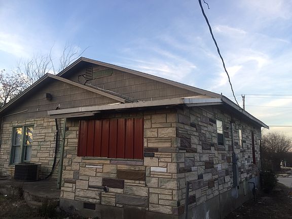 2nd image of 1020 E Maddox Ave