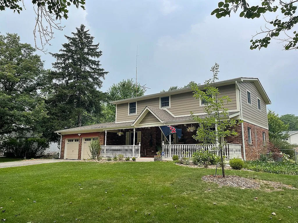 6132 Harlescott Rd photo 1