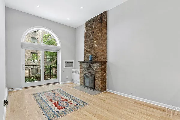 Rented by Halstead Real Estate | media 13