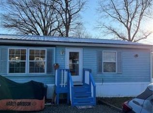 51 Mountain Scene Dr, Hereford, PA 18056