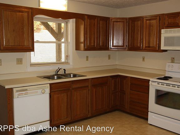 5th image of 7879 Nc Highway 163 APT G