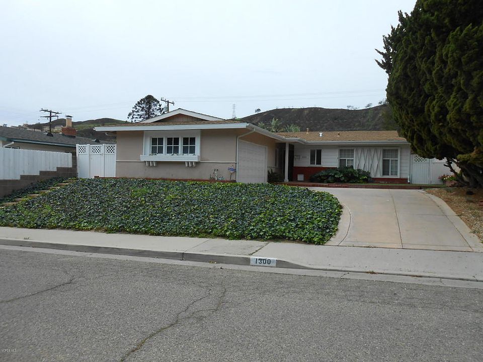 1st image of 1300 Mariposa Dr