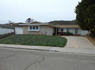 1300 Mariposa Dr, Santa Paula, CA 93060