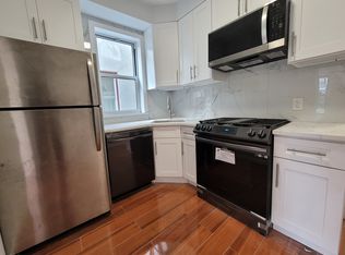 26-23 29th St #1F, Astoria, NY 11102