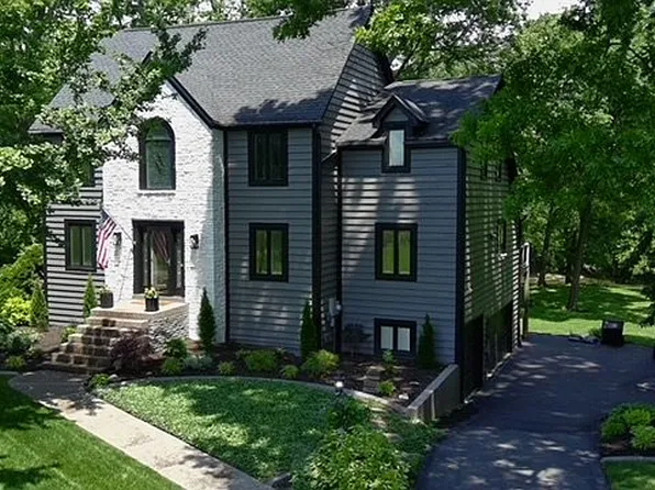 15021 Bircham Rd, Louisville, KY 40245