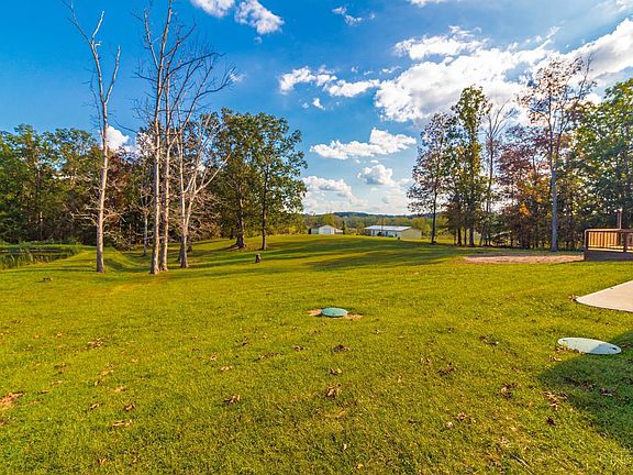 3rd image of 831 Tom Brown Rd