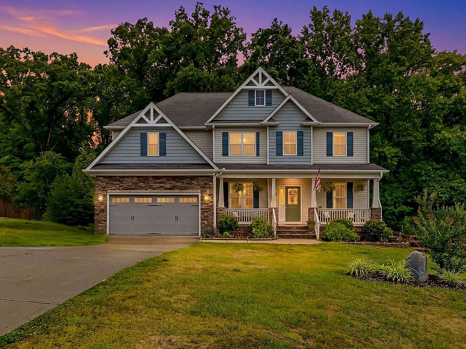 1st image of 3535 Lavender Ln