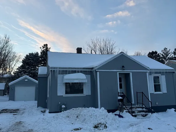 306 N 10th Ave, Wausau, WI 54401