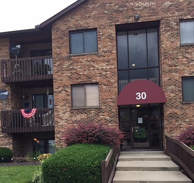 1st image of 30 Providence Dr APT 9