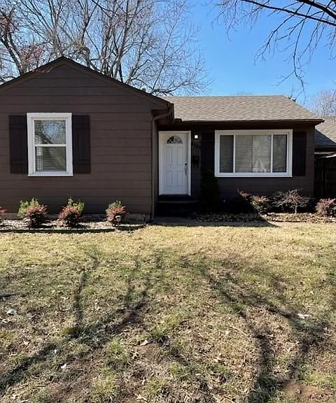 4764 S Cincinnati Ave — Photo 1