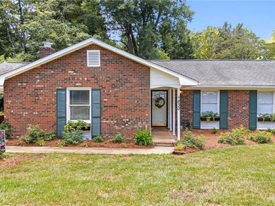 830 Duckview Ct, Winston Salem, NC, 27106
