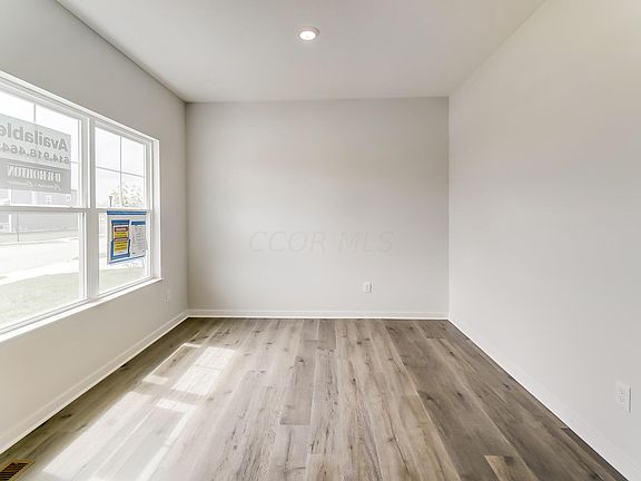 5th image of 614 Florence Dr