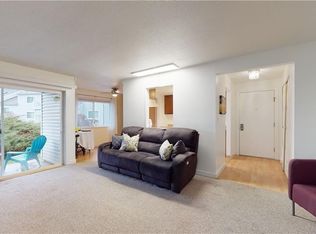 1 Brookwood Dr APT C, Rocky Hill, CT 06067