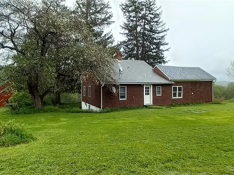 323 County Highway 6 — Photo 25