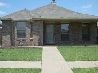 1403 SW 23rd St, Moore, OK 73170