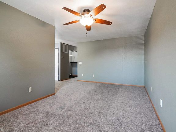 3rd image of 603 S 4th St