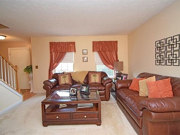 4th image of 358 Deerfield Dr