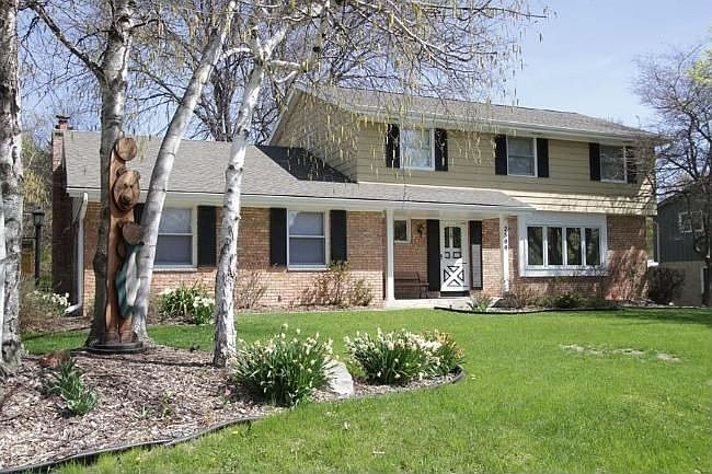 1st image of 2500 W Brantwood Ave