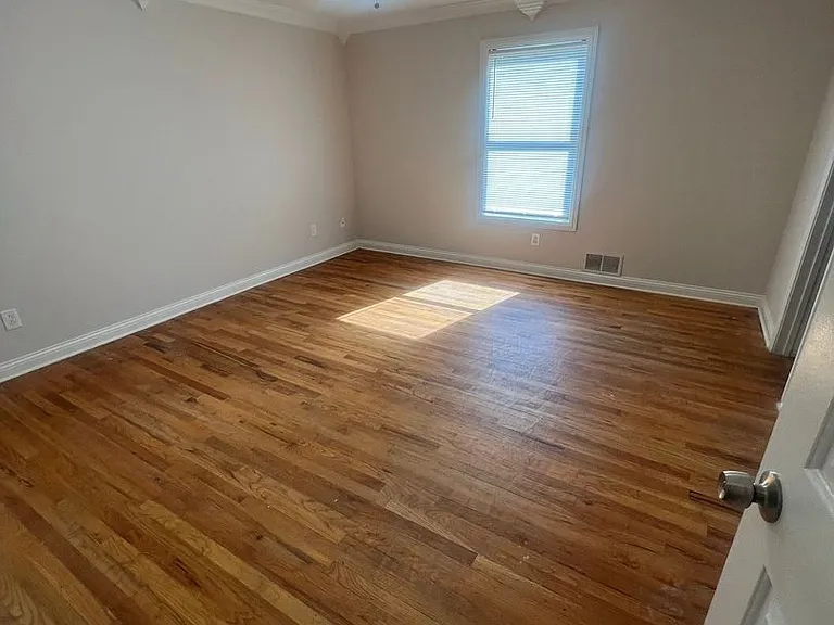 535-537 Haygood Court — Photo 13