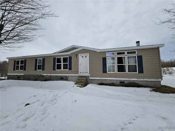 16731 Michael Rd, Adams Center, NY 13606