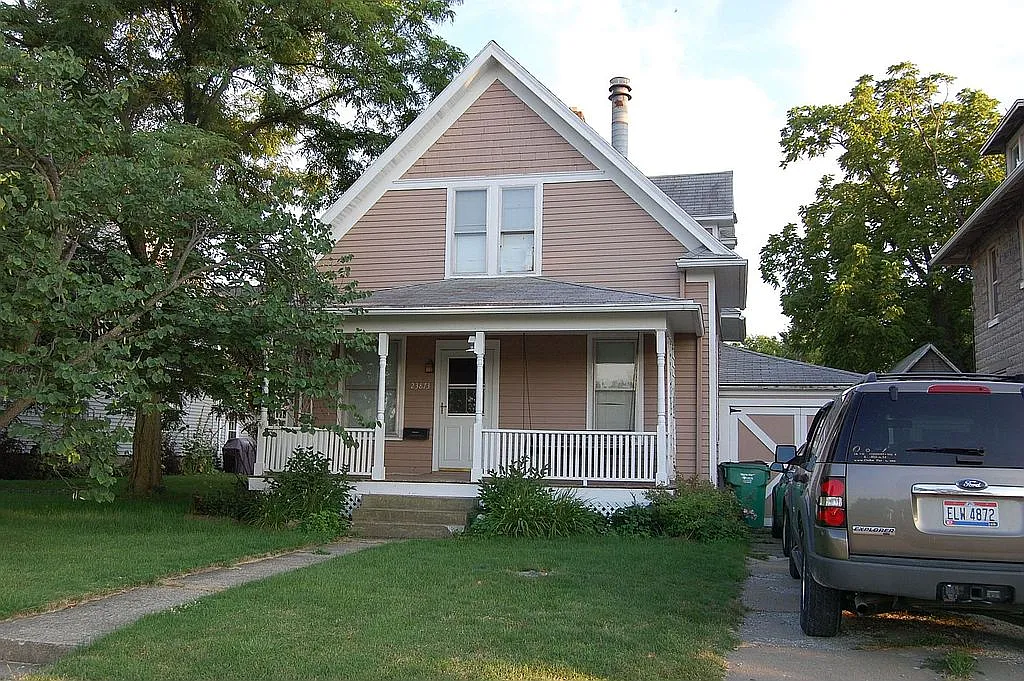 23873 Front St photo 1
