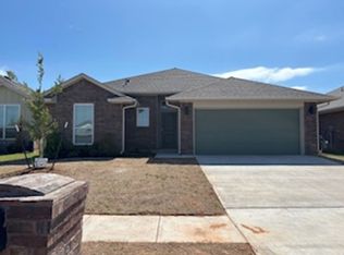 18112 Austin Ct, Edmond, OK 73012