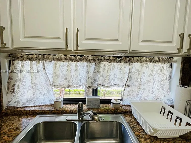 17021 N Bay Rd #318 — Photo 6