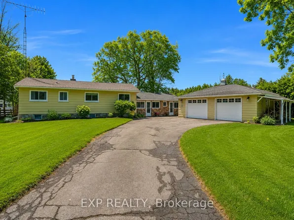 561 Duclos Point Rd, Georgina, ON L0E 1N0