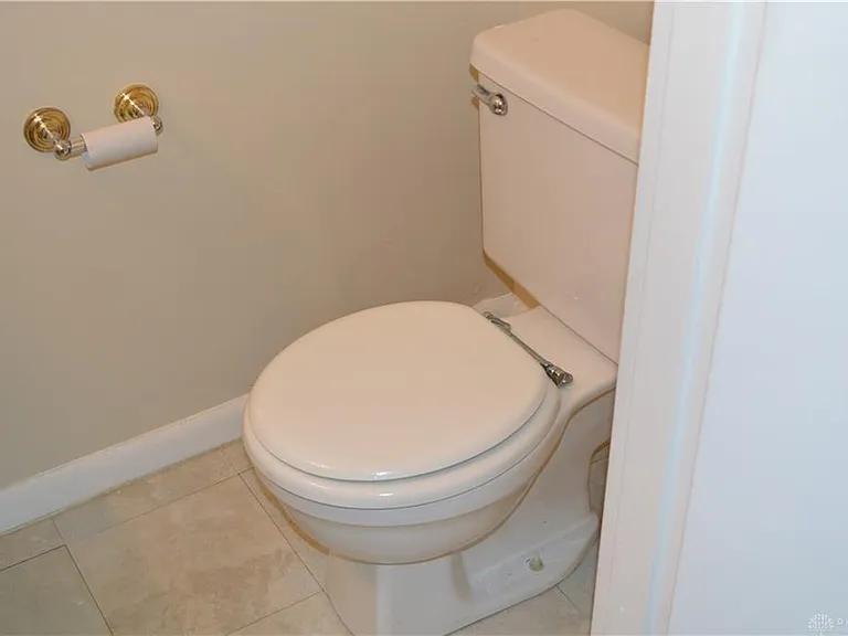 1217 Robbins Run Ct — Photo 9