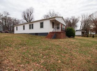 17 Carnes Rd, Winston Salem, NC 27127