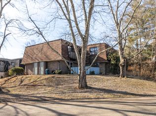 9008 NW Creekside Ln, Knoxville, TN 37923