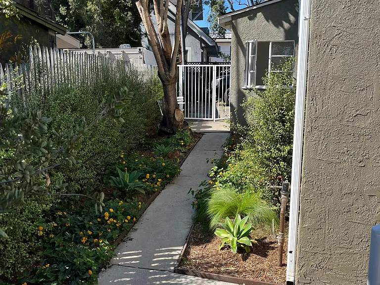1023 Pico Blvd — Photo 19