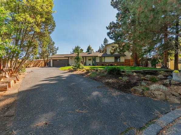 63034 Tourmaline Ln, Bend, OR 97703