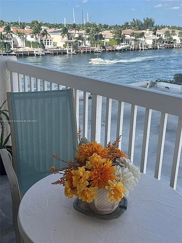 1500 S Ocean Dr Photo 1
