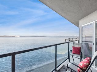 610 Front St APT 308, Mukilteo, WA 98275