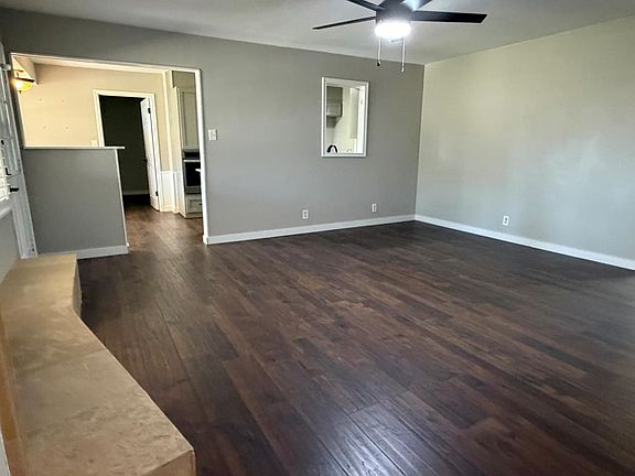 4th image of 3517 Imperial Ave