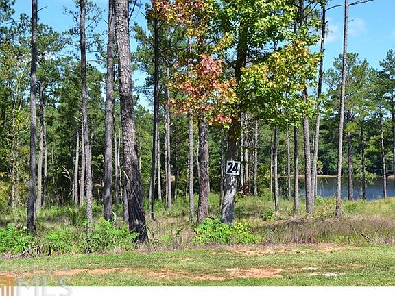5th image of 583 Deer Lake Dr