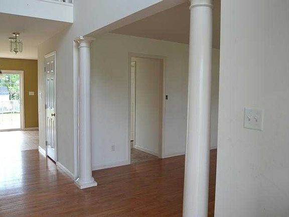 Pillars by entry way