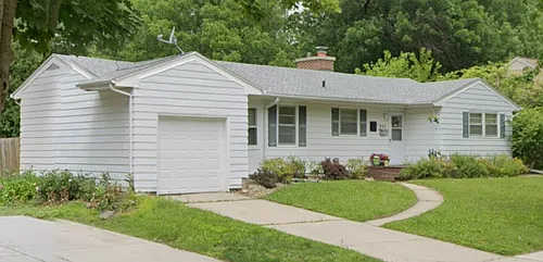 930 S Midvale Blvd Photo 1