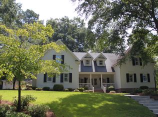 1204 Ravenwood Cir, Valdosta, GA 31602