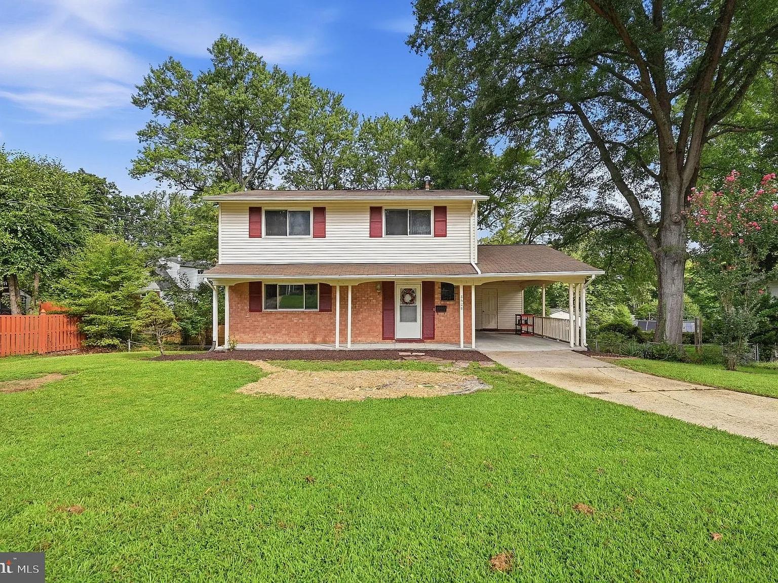 4 bed, 2.5 bath, 1590 sqft, $3,350 — Photo 2